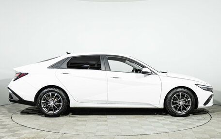 Hyundai Elantra, 2023 год, 2 329 898 рублей, 4 фотография