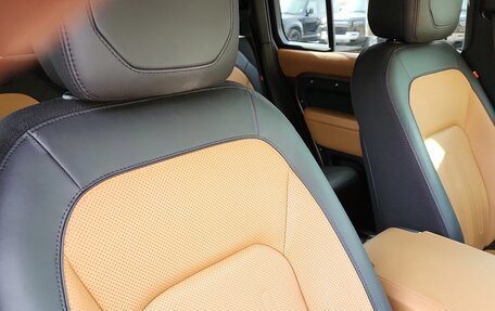 Land Rover Defender II, 2024 год, 9 700 000 рублей, 11 фотография