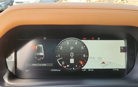 Land Rover Defender II, 2024 год, 9 700 000 рублей, 18 фотография