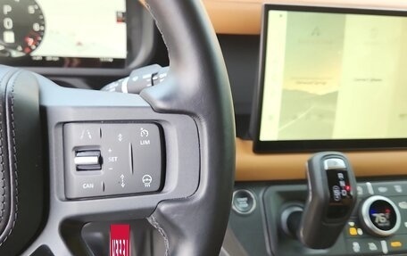 Land Rover Defender II, 2024 год, 9 700 000 рублей, 20 фотография