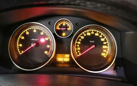 Opel Astra H, 2011 год, 550 000 рублей, 2 фотография