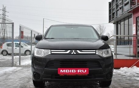 Mitsubishi Outlander III рестайлинг 3, 2013 год, 1 279 000 рублей, 2 фотография