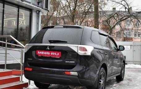 Mitsubishi Outlander III рестайлинг 3, 2013 год, 1 279 000 рублей, 3 фотография