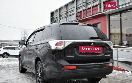 Mitsubishi Outlander III рестайлинг 3, 2013 год, 1 279 000 рублей, 6 фотография