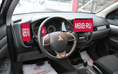 Mitsubishi Outlander III рестайлинг 3, 2013 год, 1 279 000 рублей, 8 фотография