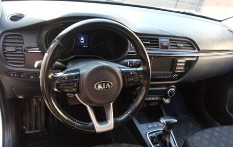 KIA Rio IV, 2017 год, 1 200 000 рублей, 10 фотография