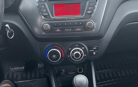 KIA Rio III рестайлинг, 2012 год, 650 000 рублей, 7 фотография