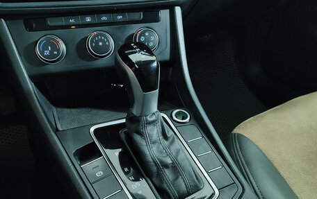 Volkswagen Jetta VII, 2020 год, 1 847 000 рублей, 23 фотография