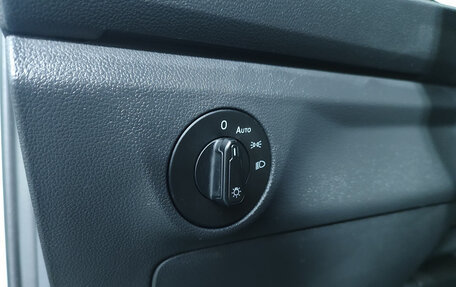 Volkswagen Jetta VII, 2020 год, 1 847 000 рублей, 19 фотография