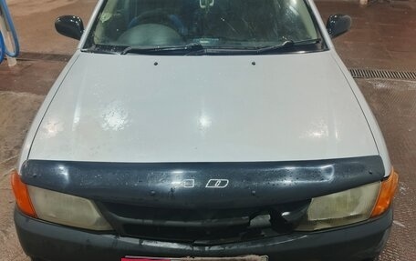 Nissan AD II, 2001 год, 250 000 рублей, 1 фотография