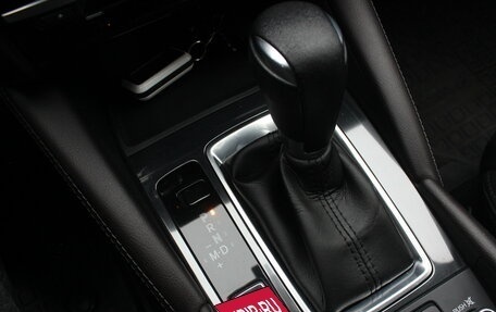 Mazda 6, 2016 год, 2 347 000 рублей, 28 фотография