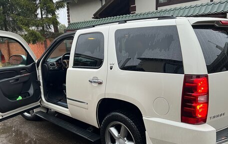 Chevrolet Tahoe III, 2013 год, 2 350 000 рублей, 9 фотография