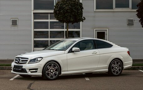 Mercedes-Benz C-Класс, 2012 год, 1 565 000 рублей, 1 фотография