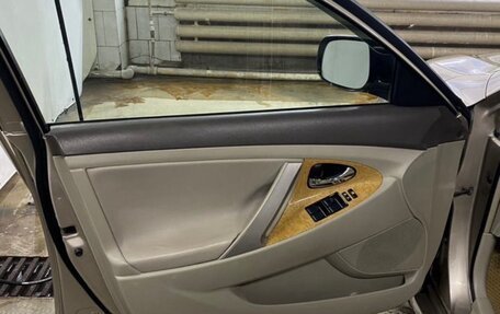 Toyota Camry, 2007 год, 895 000 рублей, 8 фотография