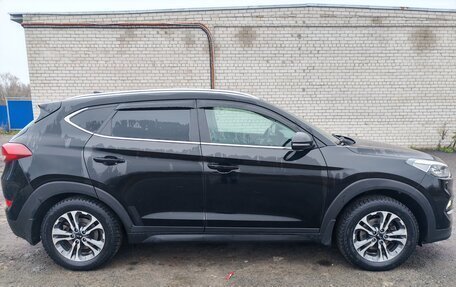 Hyundai Tucson III, 2016 год, 1 999 999 рублей, 5 фотография