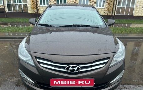 Hyundai Solaris II рестайлинг, 2016 год, 820 000 рублей, 5 фотография