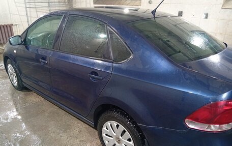 Volkswagen Polo VI (EU Market), 2011 год, 700 000 рублей, 7 фотография