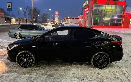 Hyundai Solaris II рестайлинг, 2017 год, 780 000 рублей, 2 фотография