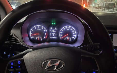 Hyundai Solaris II рестайлинг, 2017 год, 780 000 рублей, 9 фотография