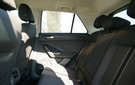 Volkswagen T-Roc I, 2018 год, 1 890 000 рублей, 13 фотография