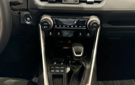 Toyota RAV4, 2025 год, 4 800 000 рублей, 8 фотография