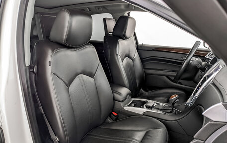 Cadillac SRX II рестайлинг, 2014 год, 1 850 000 рублей, 23 фотография