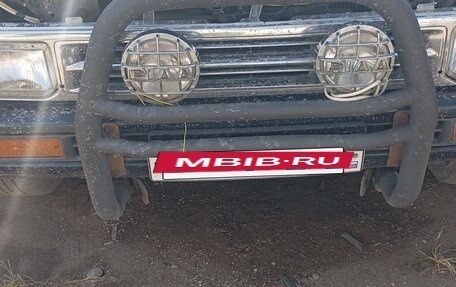 Nissan Terrano II рестайлинг, 1995 год, 1 000 000 рублей, 4 фотография