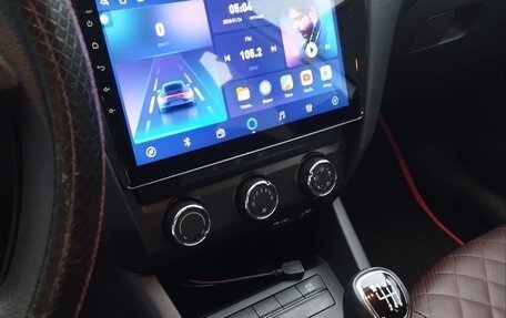 Skoda Octavia, 2015 год, 1 300 000 рублей, 8 фотография