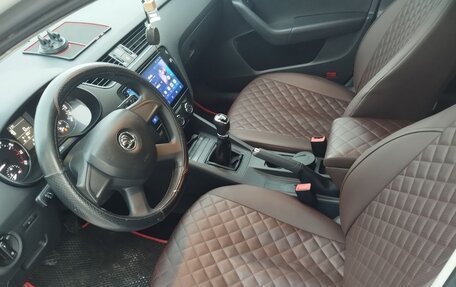 Skoda Octavia, 2015 год, 1 300 000 рублей, 7 фотография