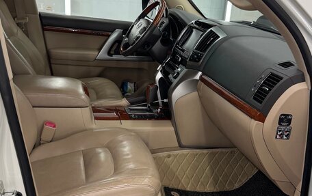 Toyota Land Cruiser 200, 2012 год, 3 650 000 рублей, 12 фотография