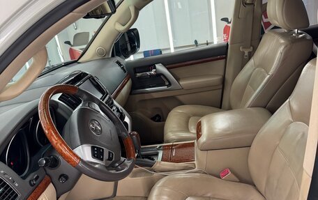 Toyota Land Cruiser 200, 2012 год, 3 650 000 рублей, 7 фотография