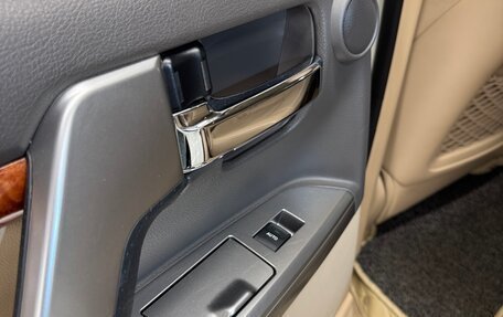 Toyota Land Cruiser 200, 2012 год, 3 650 000 рублей, 10 фотография