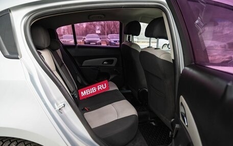 Chevrolet Cruze II, 2013 год, 900 000 рублей, 13 фотография