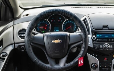 Chevrolet Cruze II, 2013 год, 900 000 рублей, 16 фотография