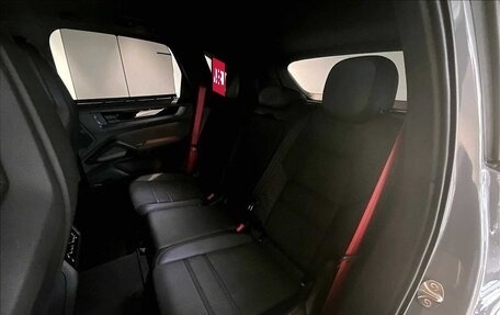 Porsche Cayenne III, 2025 год, 22 037 554 рублей, 27 фотография