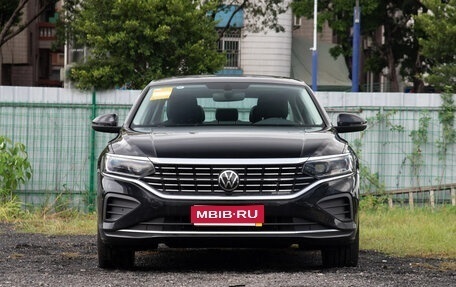 Volkswagen Passat B8 рестайлинг, 2025 год, 4 300 000 рублей, 1 фотография