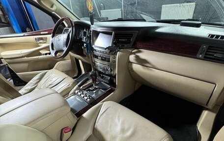 Lexus LX III, 2008 год, 3 800 000 рублей, 12 фотография