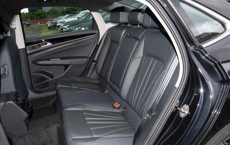 Volkswagen Passat B8 рестайлинг, 2025 год, 4 300 000 рублей, 7 фотография