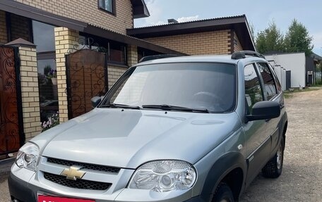 Chevrolet Niva I рестайлинг, 2014 год, 525 000 рублей, 24 фотография