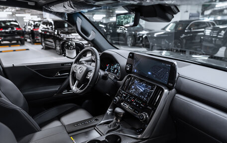 Lexus LX, 2025 год, 18 500 000 рублей, 3 фотография