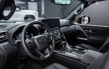 Lexus LX, 2025 год, 18 500 000 рублей, 10 фотография