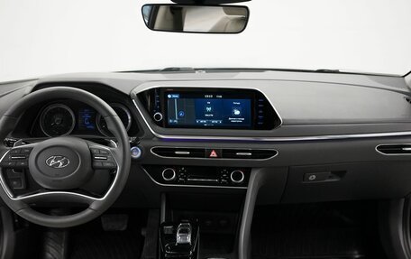 Hyundai Sonata VIII, 2021 год, 1 895 000 рублей, 14 фотография