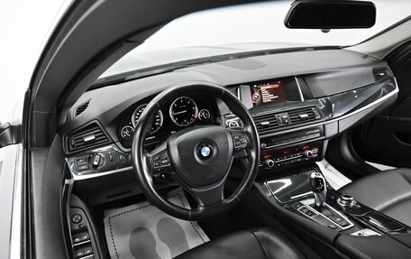 BMW 5 серия, 2016 год, 1 695 000 рублей, 9 фотография