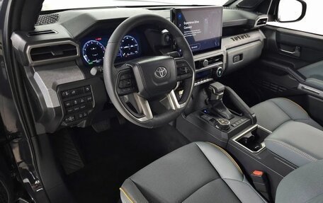 Toyota Tacoma, 2024 год, 7 746 780 рублей, 15 фотография