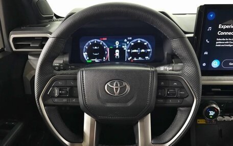 Toyota Tacoma, 2024 год, 7 746 780 рублей, 18 фотография