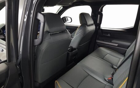 Toyota Tacoma, 2024 год, 7 746 780 рублей, 34 фотография