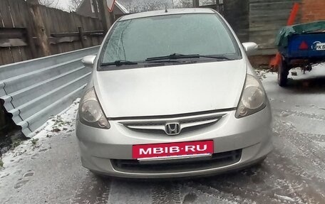 Honda Jazz I рестайлинг, 2006 год, 575 000 рублей, 2 фотография
