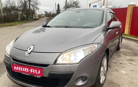 Renault Megane III, 2010 год, 720 000 рублей, 2 фотография
