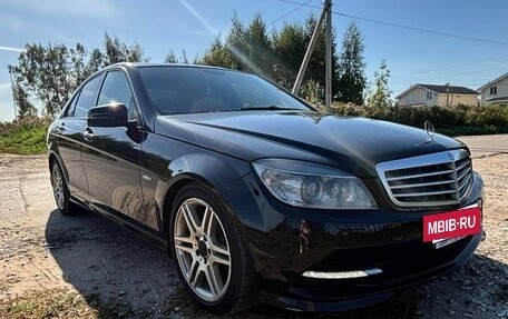 Mercedes-Benz C-Класс, 2010 год, 1 060 000 рублей, 3 фотография