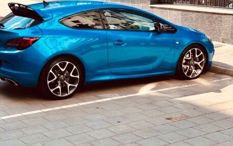 Opel Astra OPC J, 2013 год, 1 200 000 рублей, 13 фотография